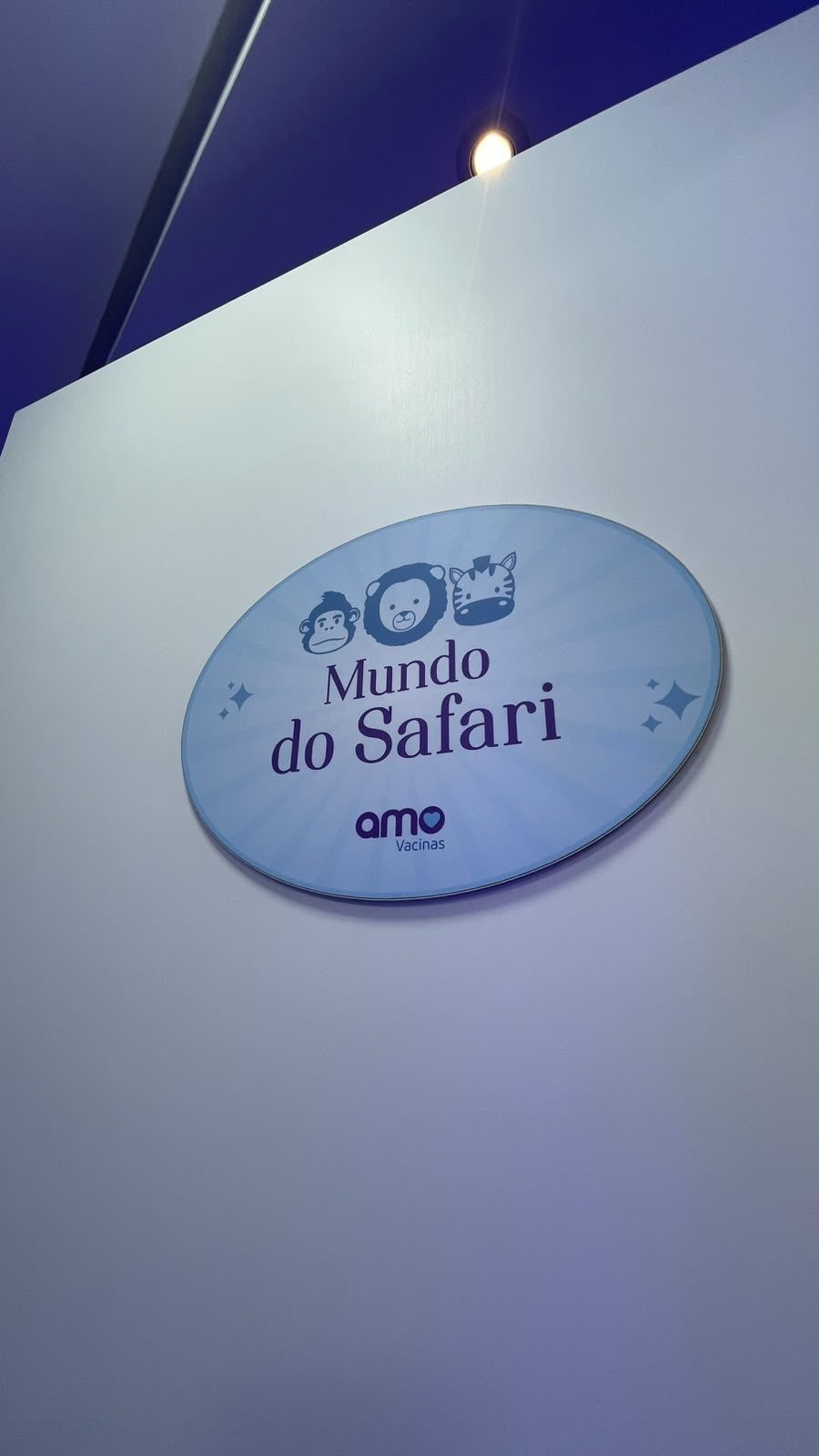 Placa de entrada do Mundo do Safari